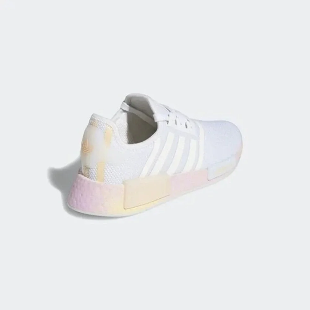 9.5W - [NEW]‎ Women's adidas NMD_R1 Shoes White HP3012